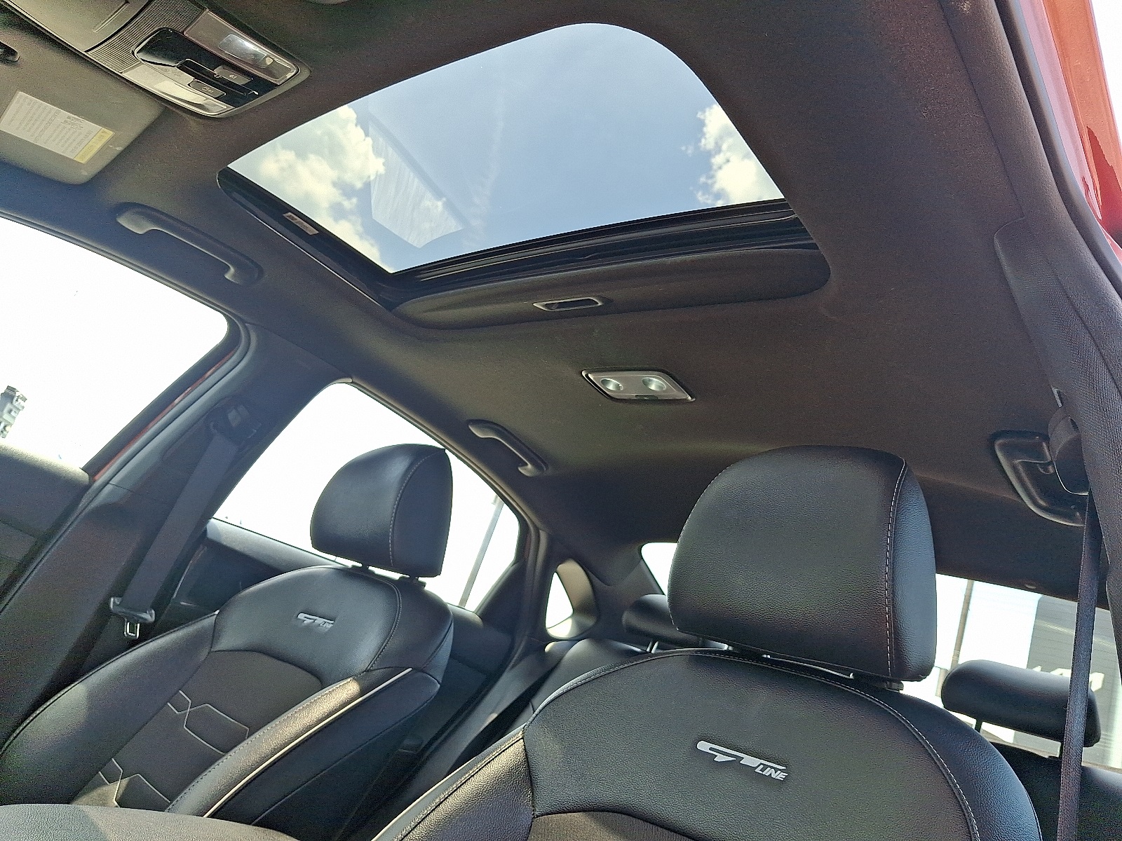 2023 Kia Forte GT-Line photo 15