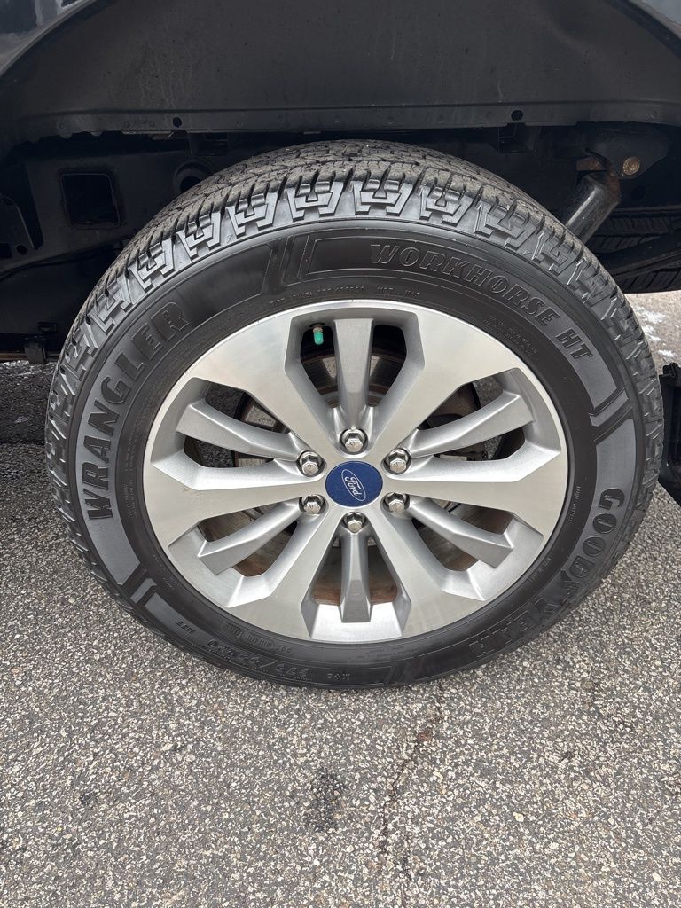 2018 Ford F-150 XL photo 4