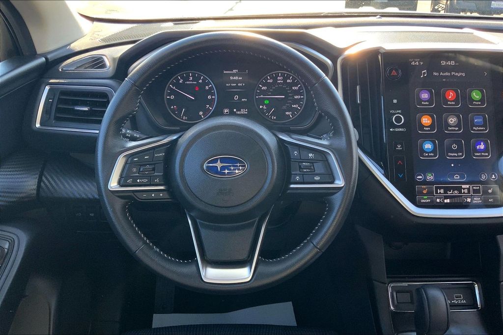 2024 Subaru Ascent Premium photo 2