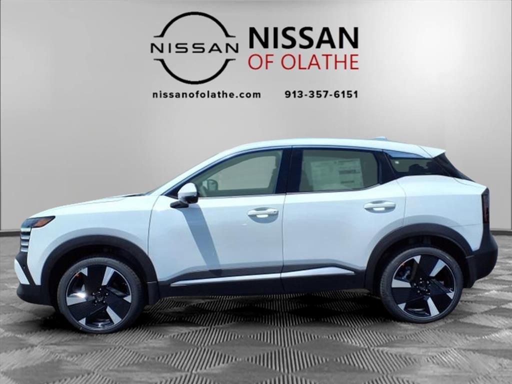 2025 Nissan Kicks SR photo 3