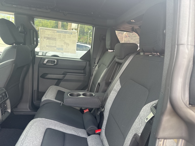 2025 Ford Bronco Big Bend photo 18