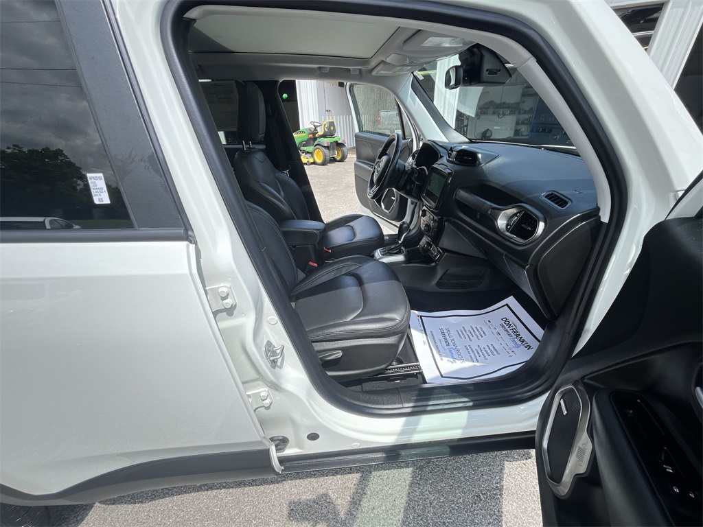 2021 Jeep Renegade Limited photo 25