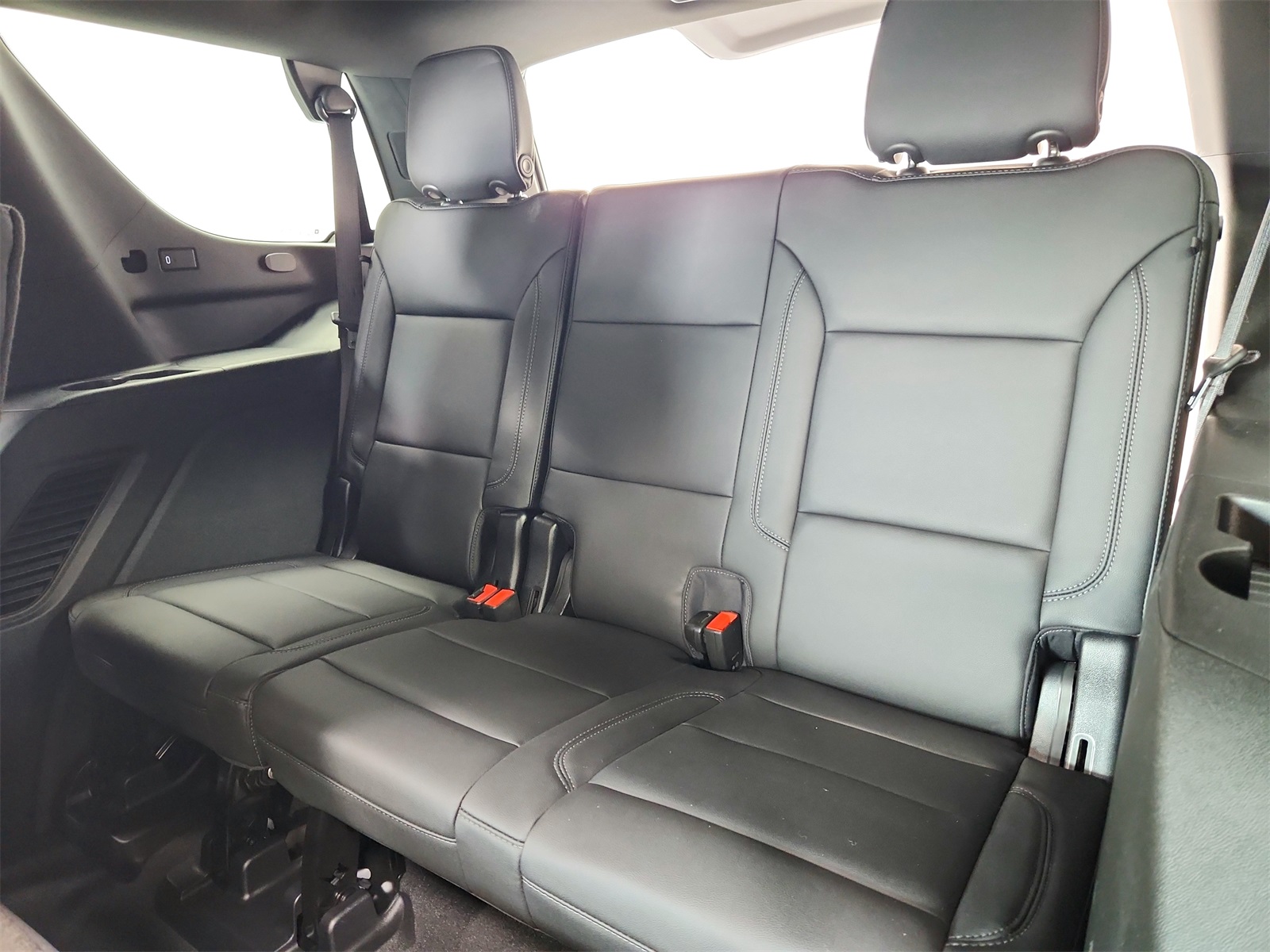 2022 Chevrolet Tahoe LT photo 33