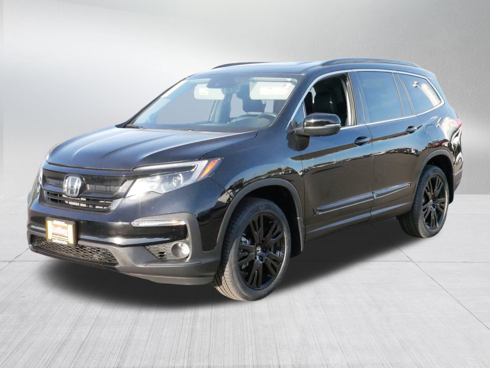 2022 Honda Pilot SE photo 2