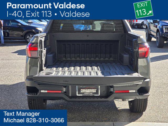 2026 Hyundai Santa Cruz SE photo 3