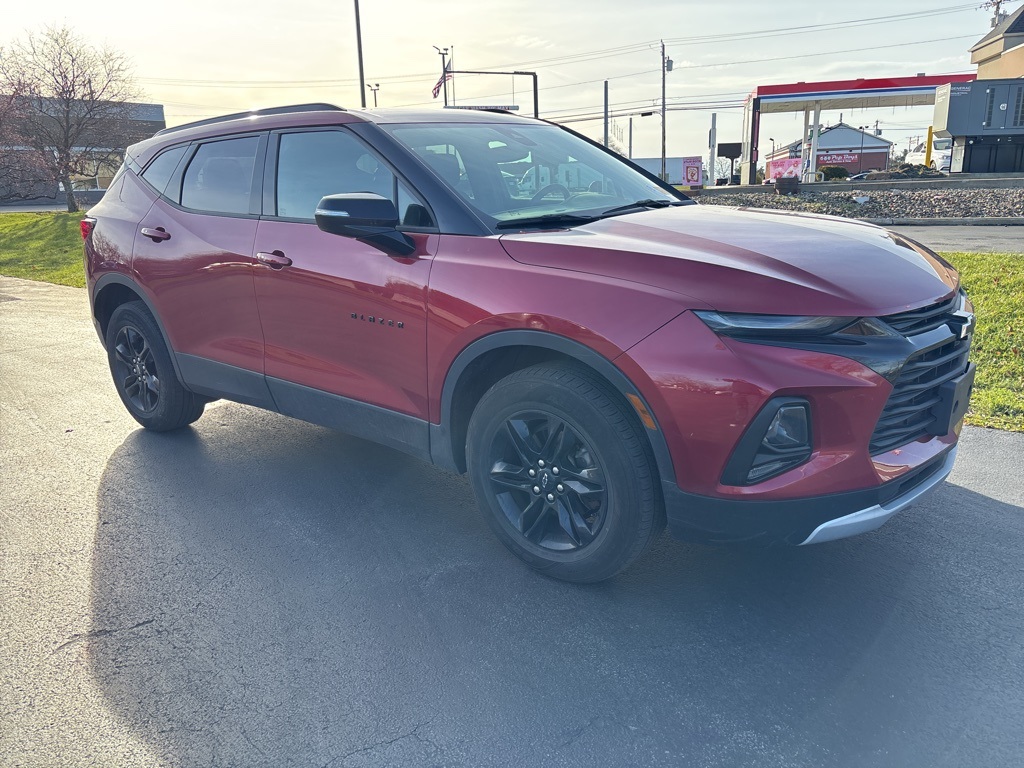 2021 Chevrolet Blazer 2LT photo 2