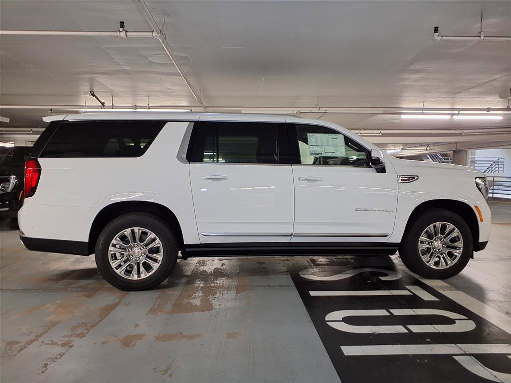 2026 Gmc Yukon XL Denali photo 4