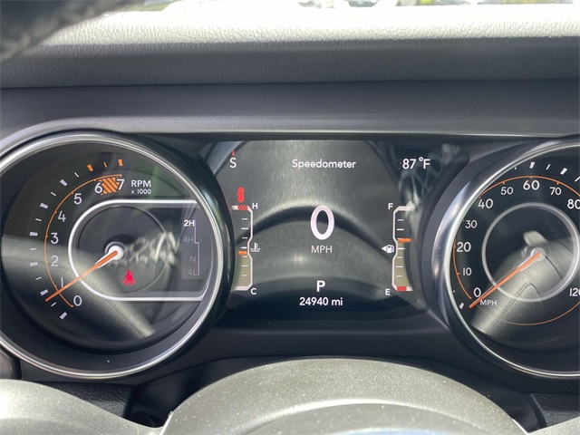 2023 Jeep Wrangler Rubicon photo 18