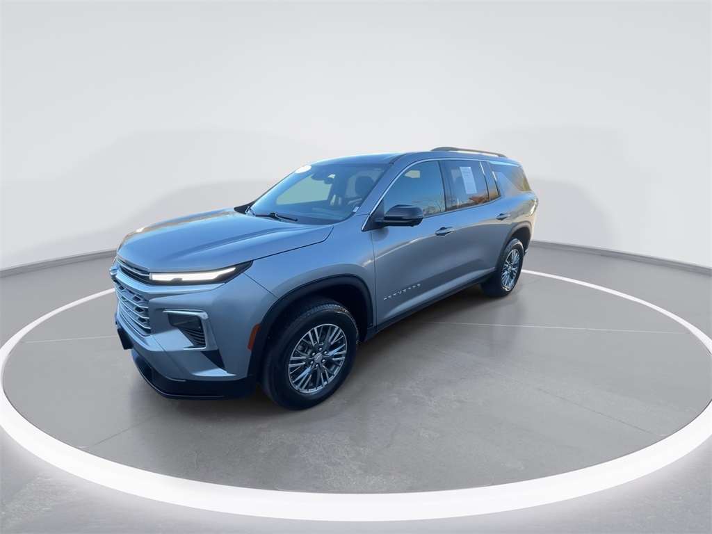 2024 Chevrolet Traverse photo 4