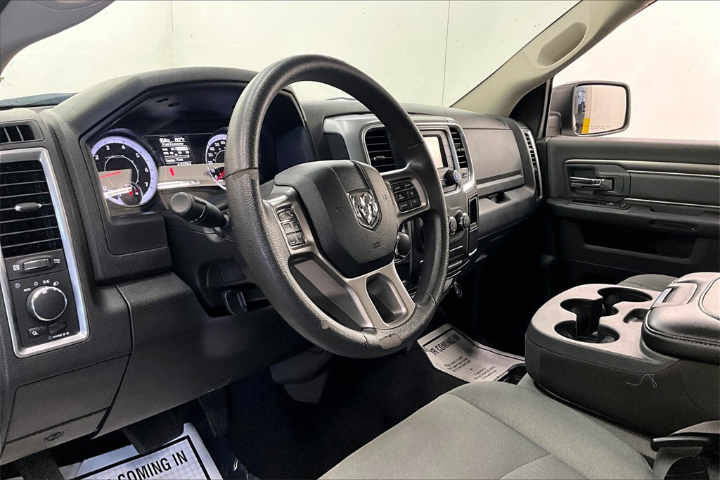 2022 Ram 1500 Classic SLT photo 10