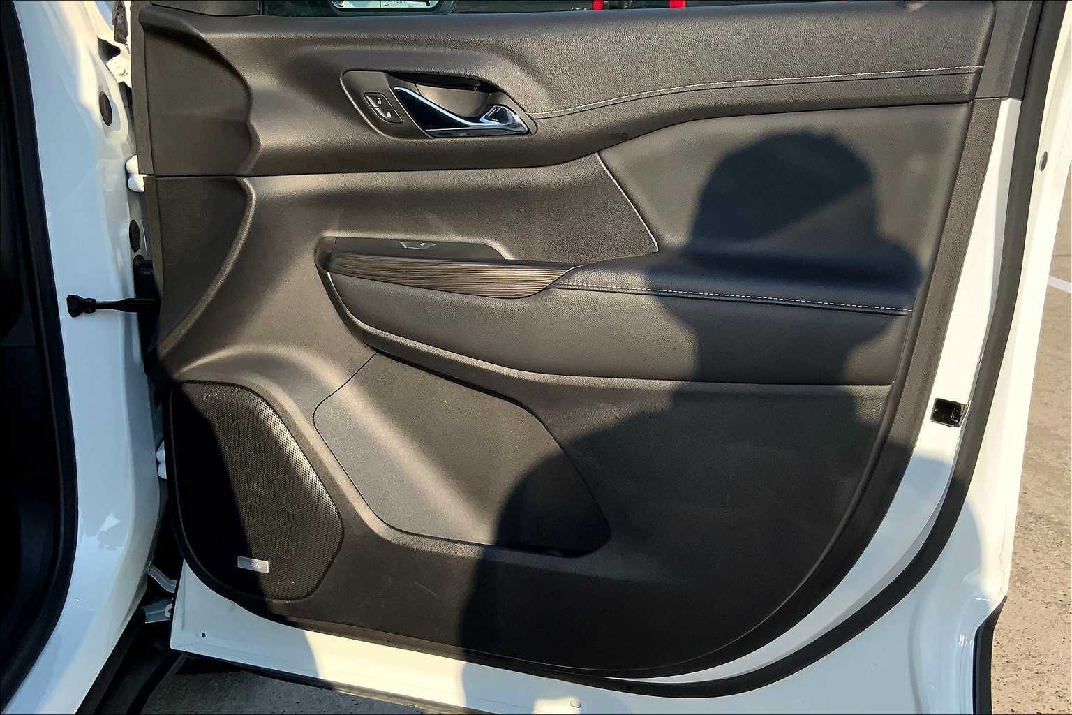 2023 Gmc Acadia SLT photo 20