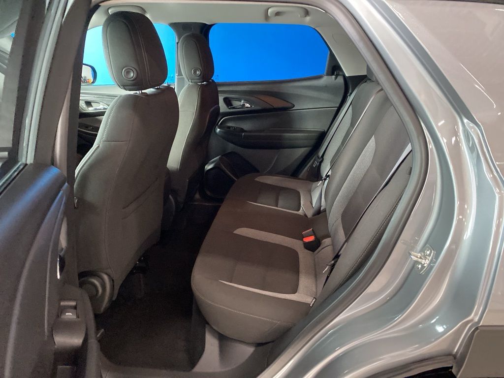 2025 Chevrolet Trailblazer LT photo 3