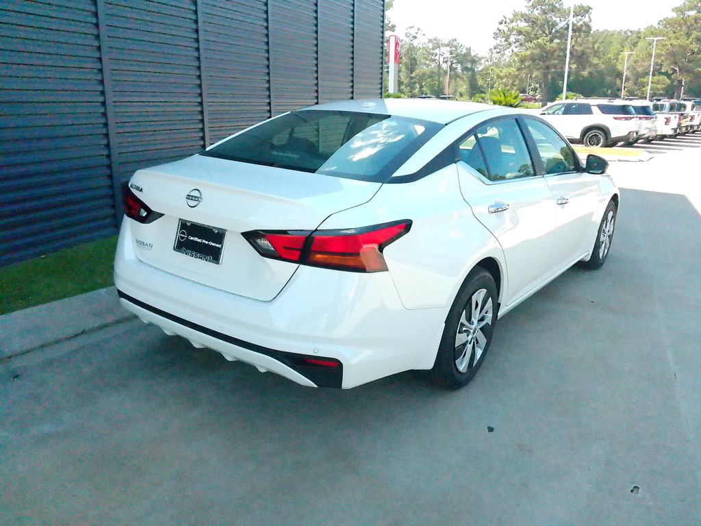 2025 Nissan Altima 2.5 S photo 3