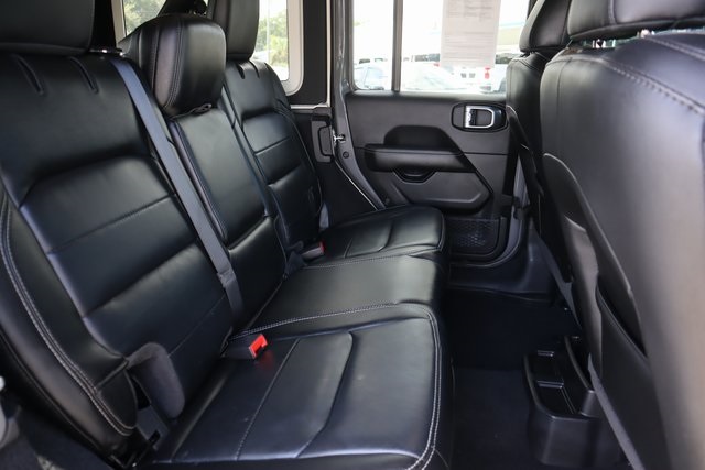 2021 Jeep Wrangler Unlimited Sahara photo 24