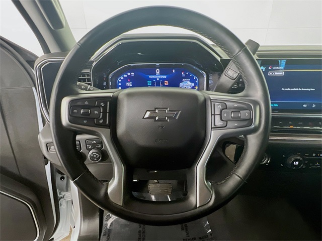 2024 Chevrolet Silverado 1500 RST photo 10