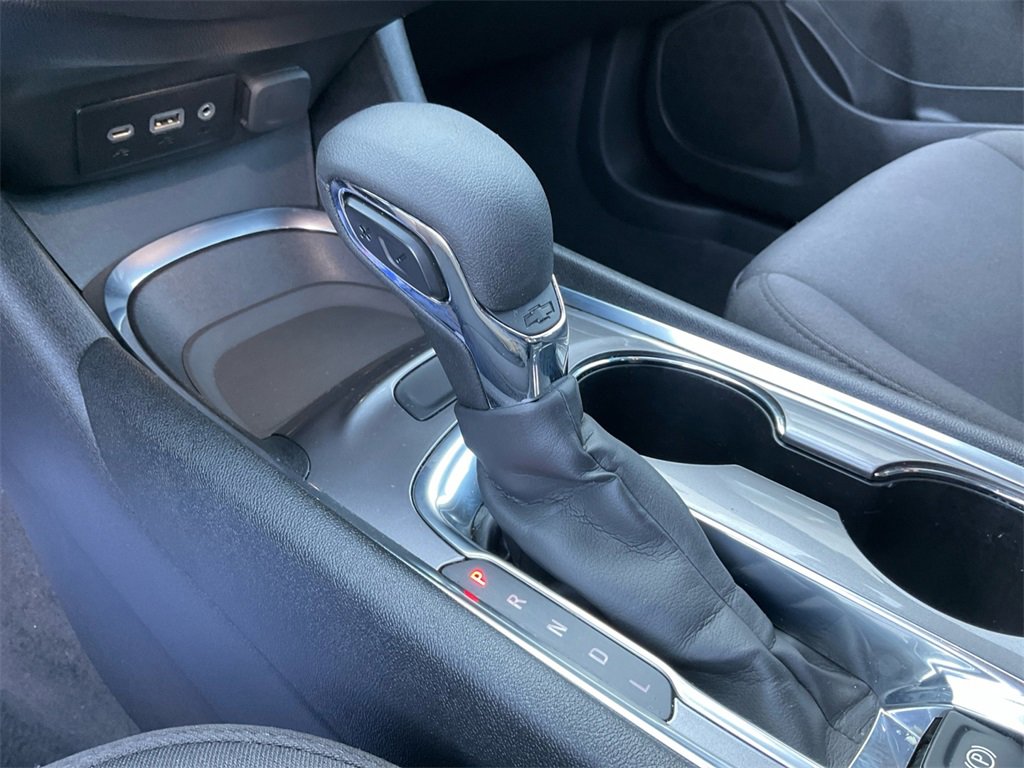 2023 Chevrolet Malibu 1LT photo 28