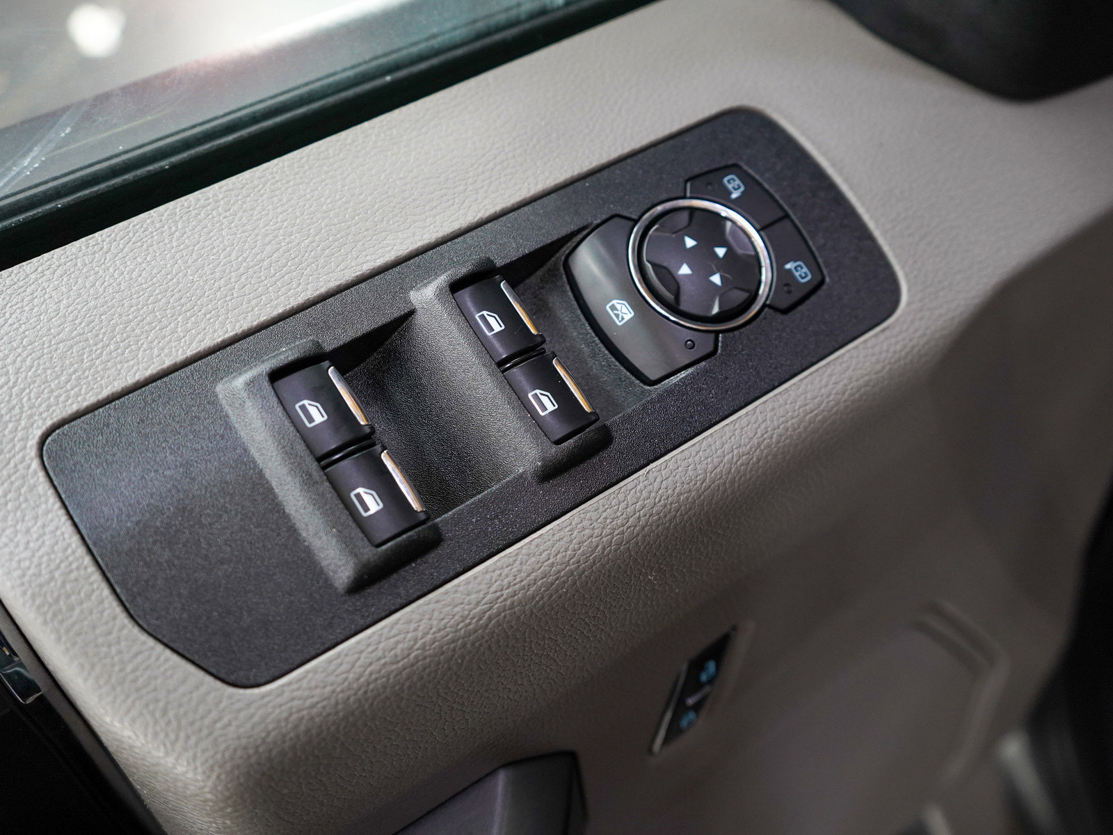 2019 Ford F-150 XLT photo 16