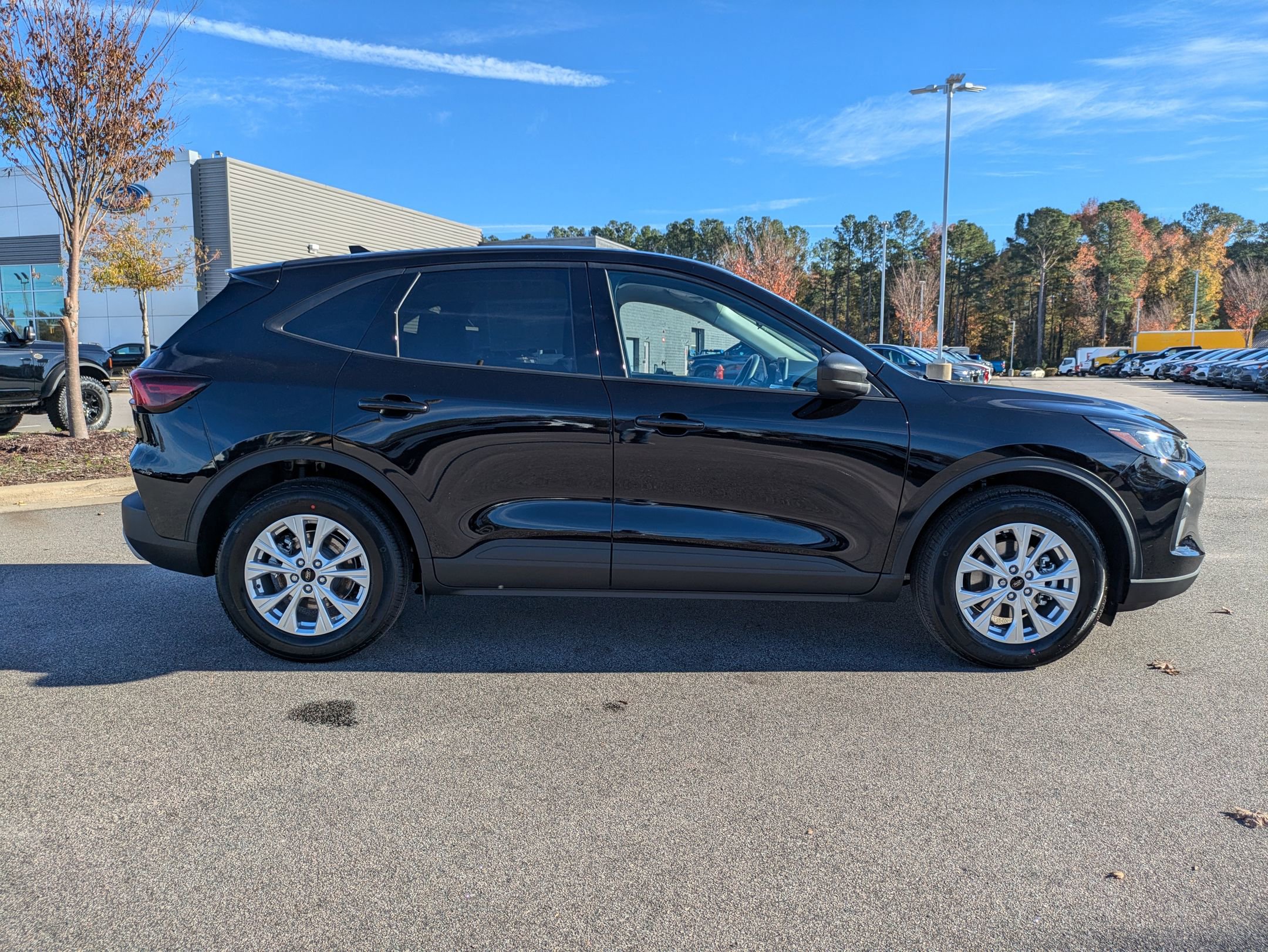 2025 Ford Escape Active photo 4