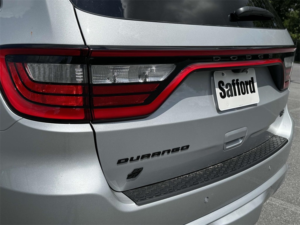 2025 Dodge Durango R/T Plus photo 10