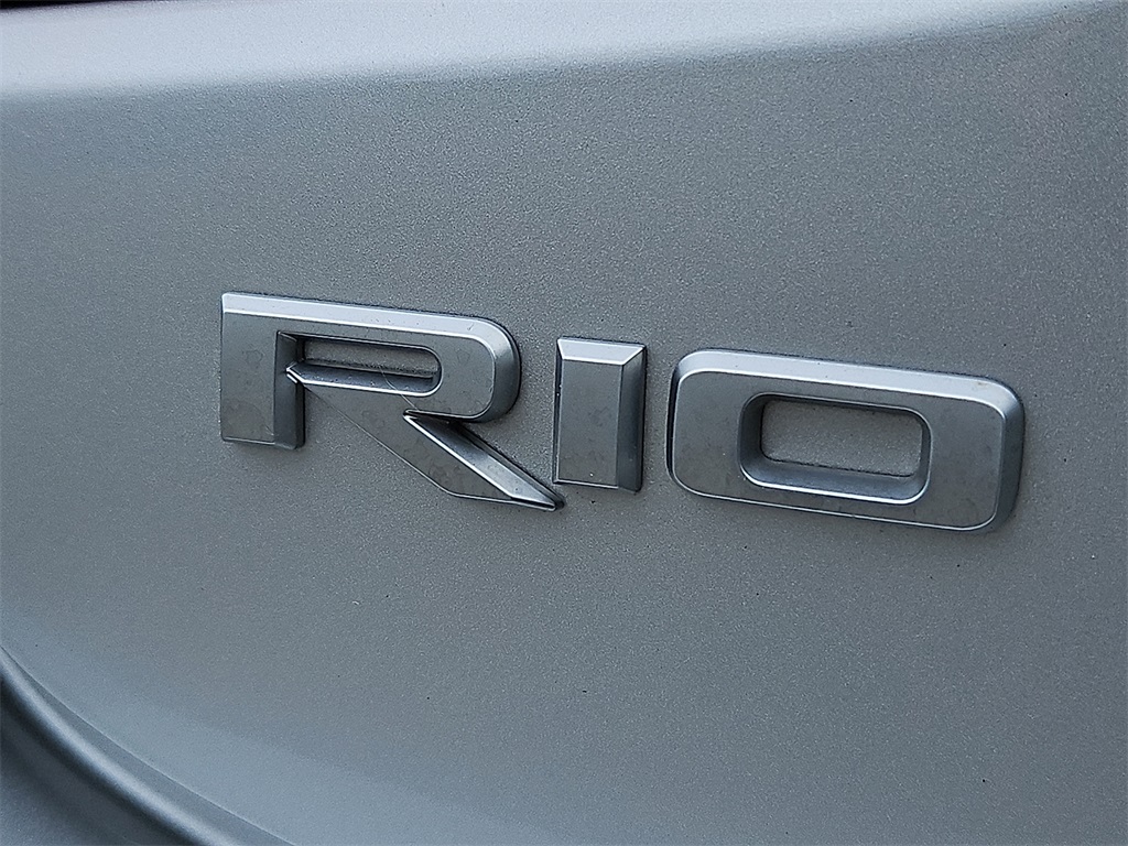 2022 Kia Rio LX photo 27