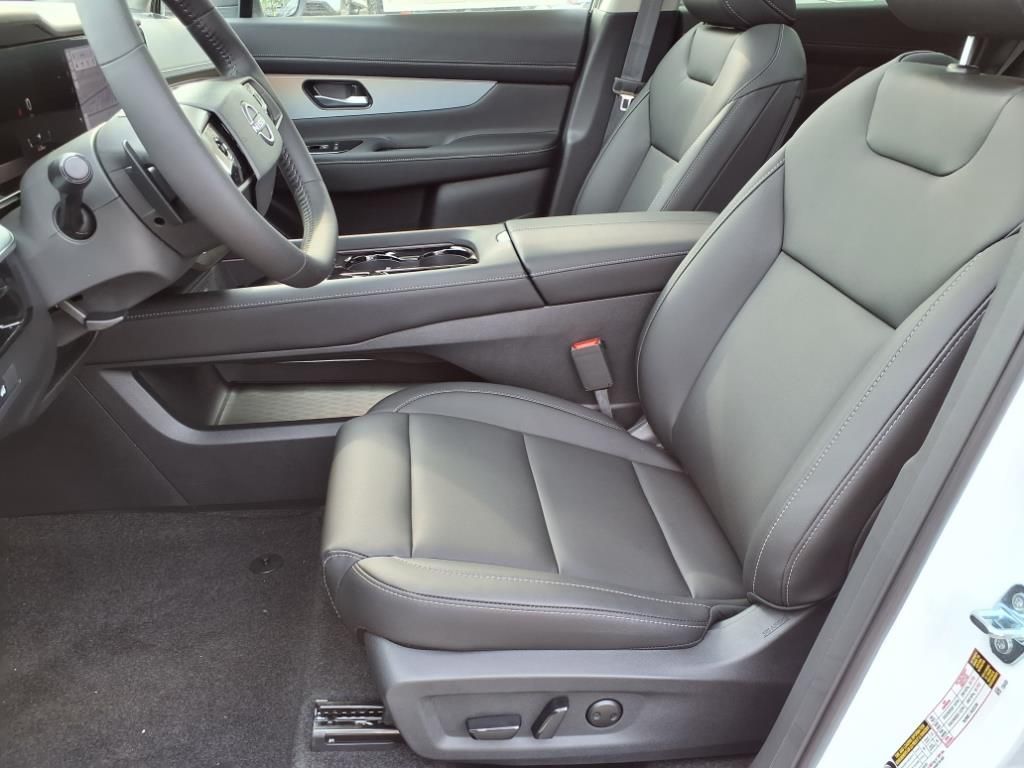2025 Nissan Murano SL photo 5