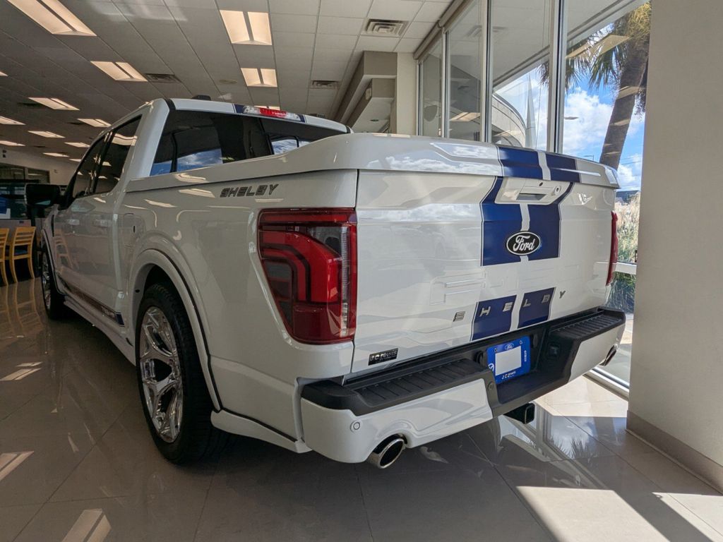 2025 Ford F-150 Lariat photo 3