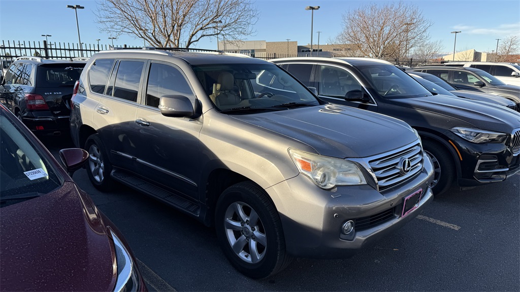 2011 Lexus GX Premium's photo