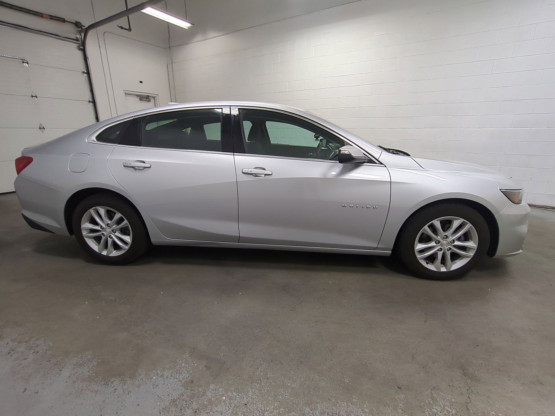 Used 2018 Chevrolet Malibu 1LT with VIN 1G1ZD5ST0JF253293 for sale in West Valley City, UT