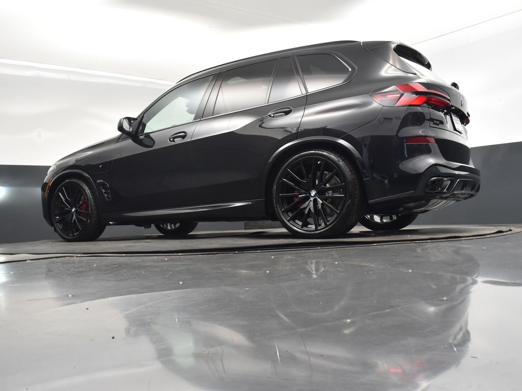 2026 Bmw X5 M60i photo 39