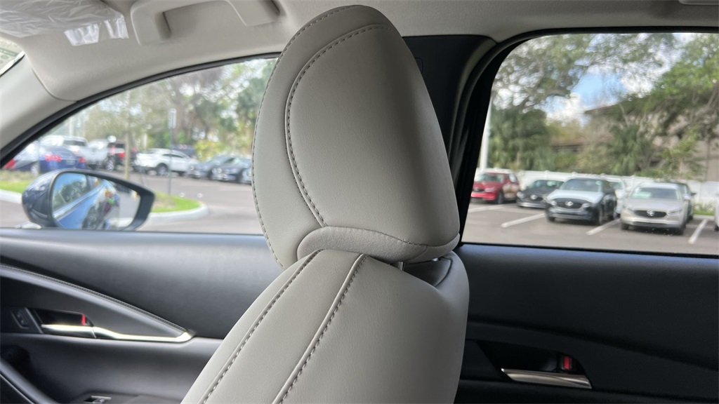 2024 Mazda CX-30 2.5 S Preferred photo 15