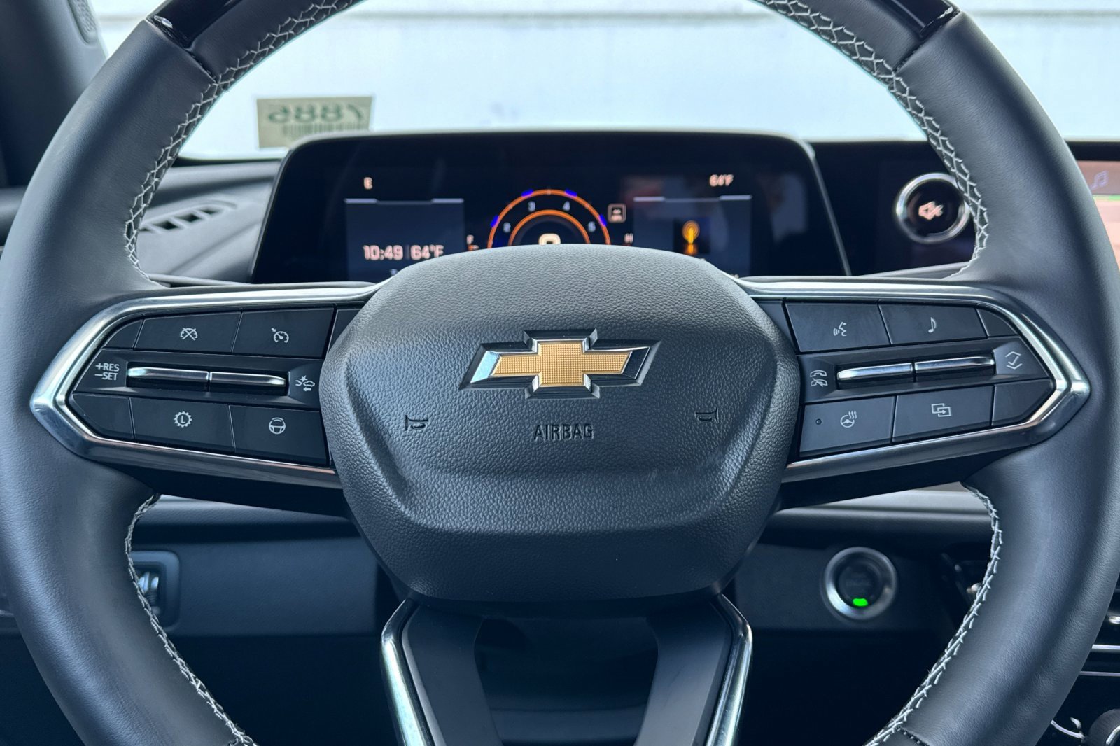 2025 Chevrolet Traverse photo 21