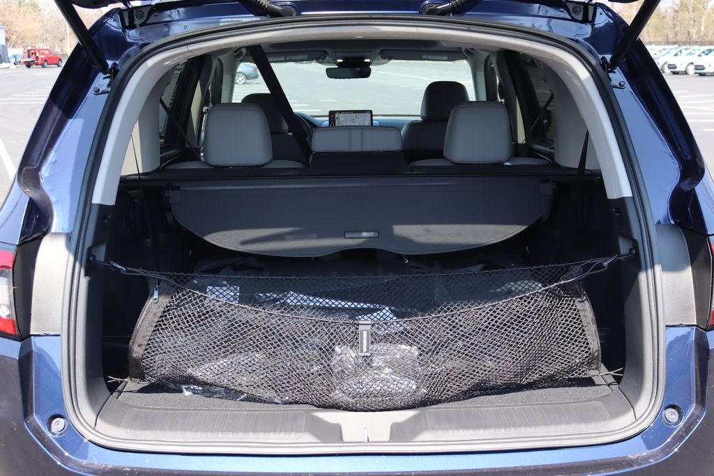 2025 Honda Pilot Touring photo 12