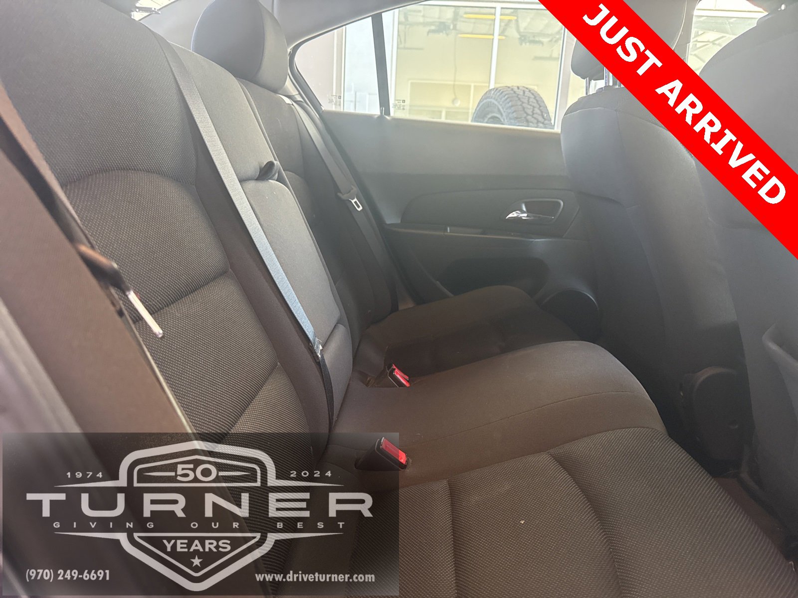 2015 Chevrolet Cruze LT photo 4