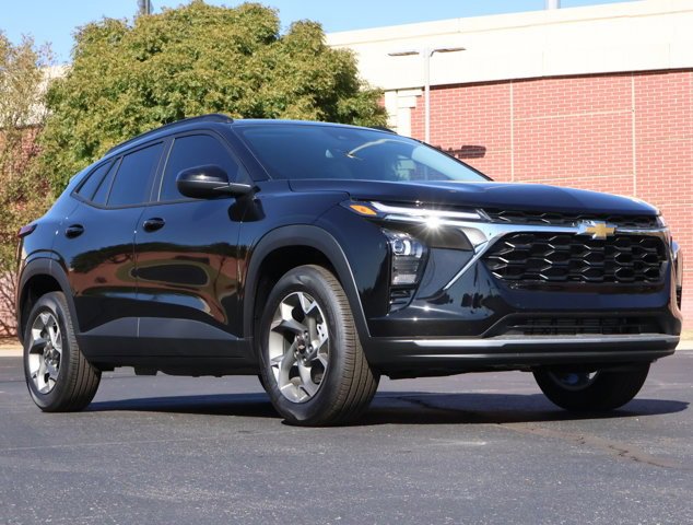 2026 Chevrolet Trax LT's photo