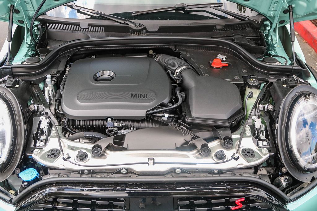 2026 Mini Cooper Convertible Iconic photo 29