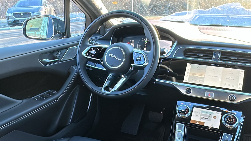 2024 Jaguar I-PACE HSE photo 25