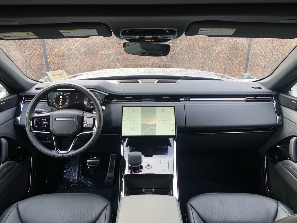 2025 Land Rover Range Rover Sport SE photo 16