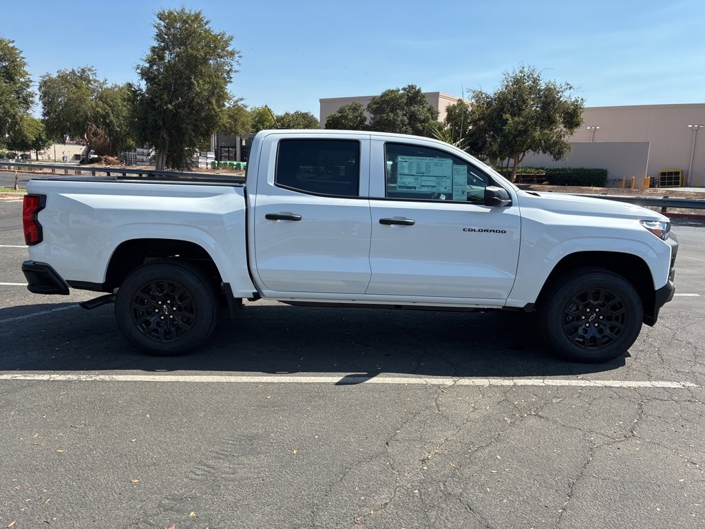 2026 Chevrolet Colorado Work Truck photo 2