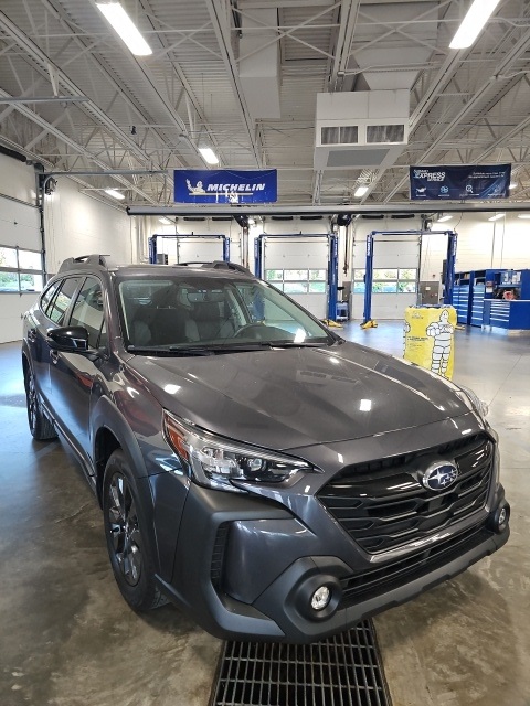 2024 Subaru Outback Onyx Edition XT photo 2