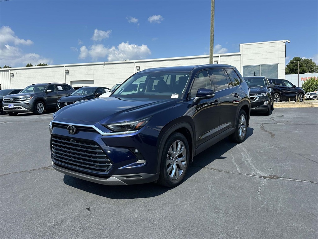 2024 Toyota Grand Highlander Limited photo 3