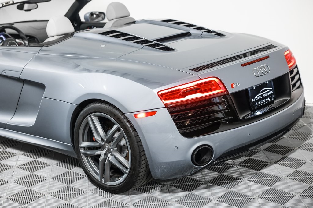 2014 Audi R8 5.2 photo 18