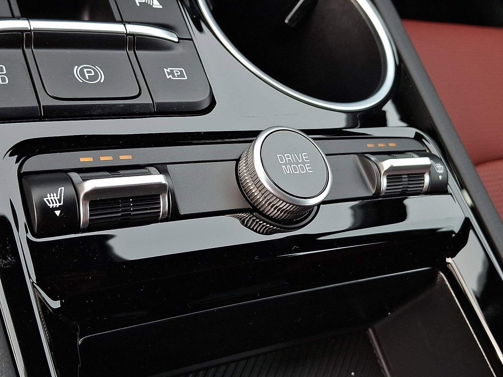 2026 Kia K5 GT-Line photo 9