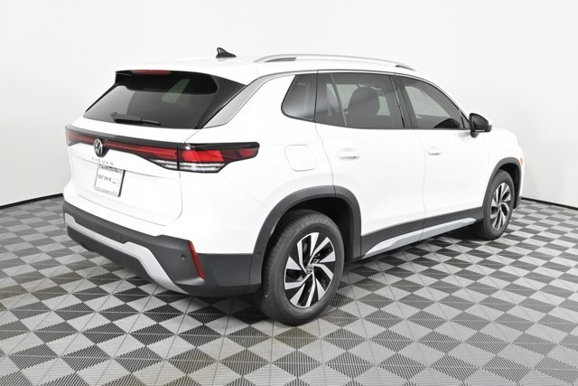 2025 Volkswagen Tiguan S photo 3