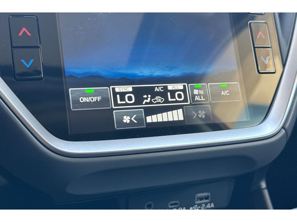 2025 Subaru Crosstrek Premium photo 17
