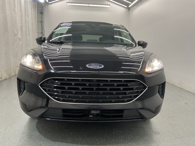 2022 Ford Escape SE photo 3