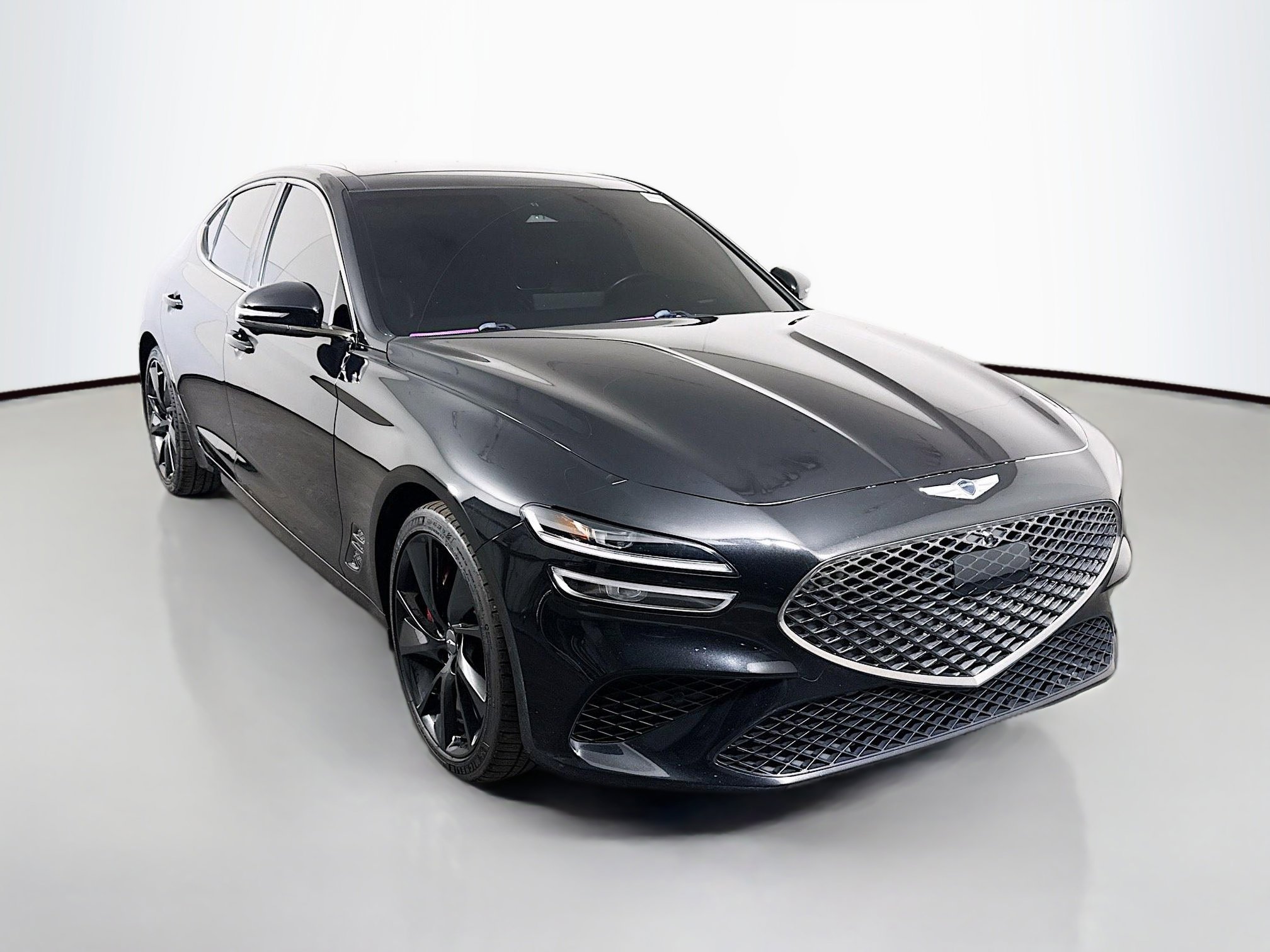 2023 GENESIS G70 Standard's photo