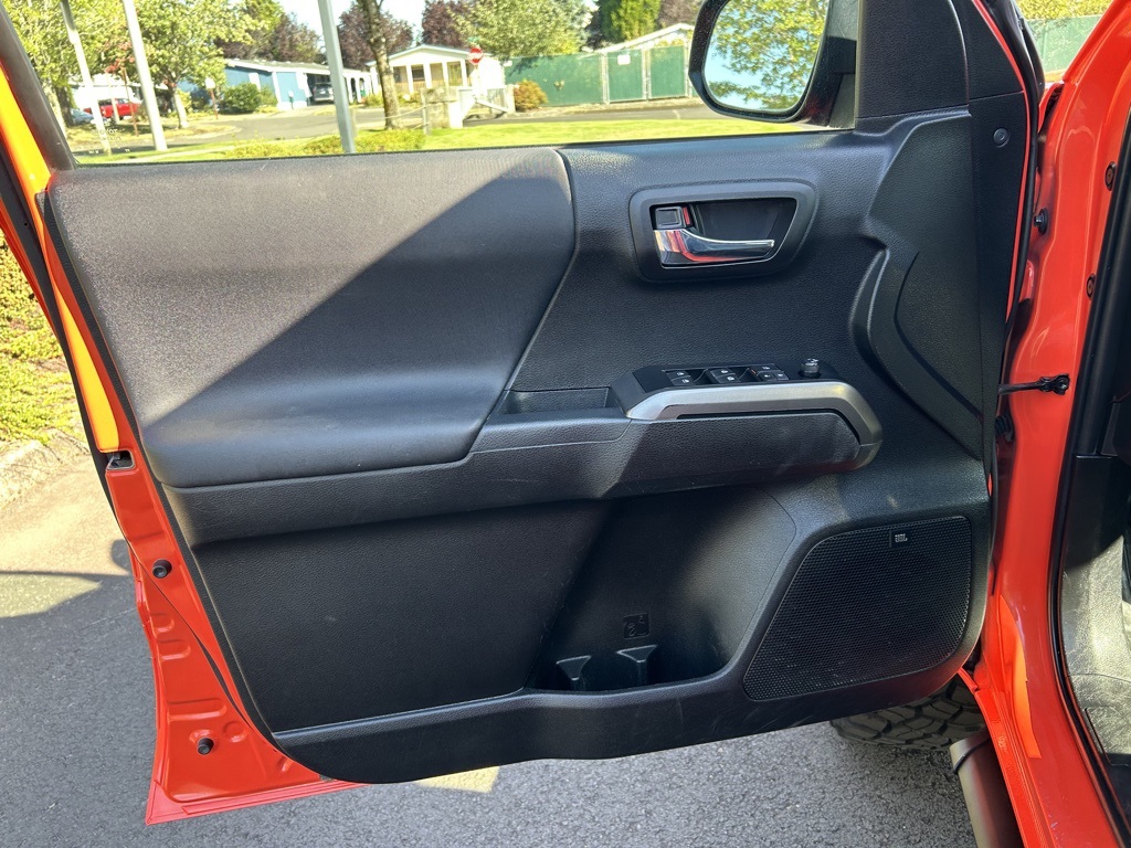 2023 Toyota Tacoma TRD Pro 4x4 photo 12