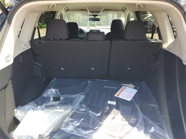 2026 Nissan Rogue SV photo 24