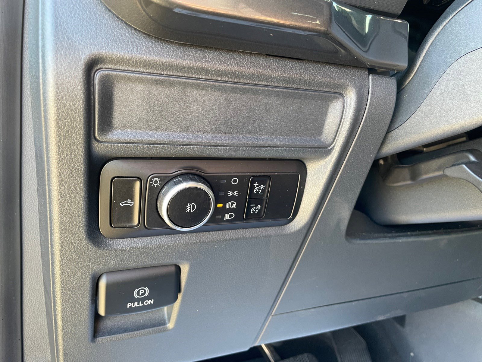 2024 Ford F-150 STX photo 19
