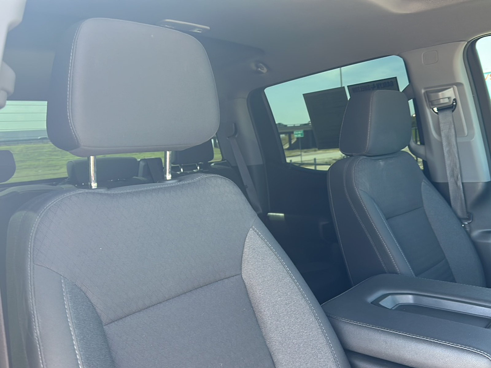 2023 Chevrolet Silverado 1500 Custom photo 10